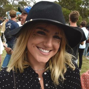 Meet your Posher, Kristin